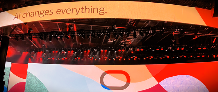 Oracle AI World 2025のキーメッセージ「AI changes everything（AIがすべてを変える）」